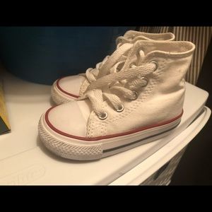 Converse shoe
